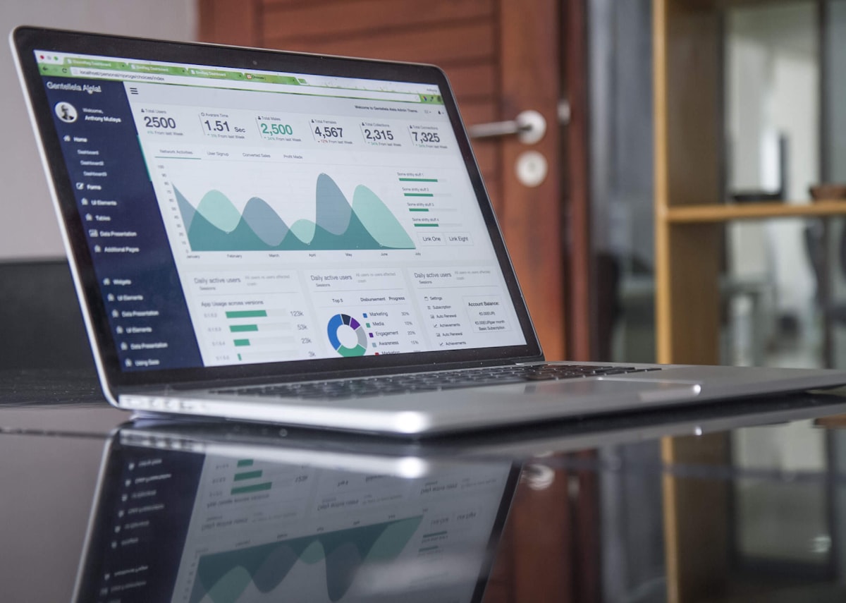 Build a Smarter GTM Stack: AI, CRM, and Pipeline in 2026
